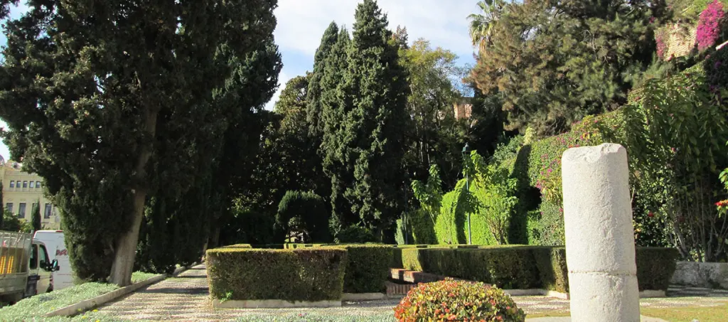 Jardines de Puerta Oscura Malaga